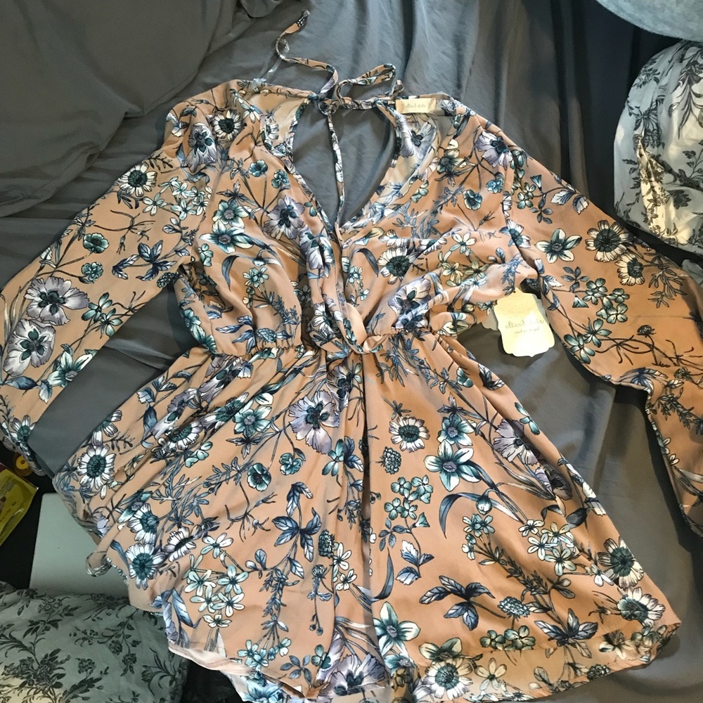 Altar‘ state romper